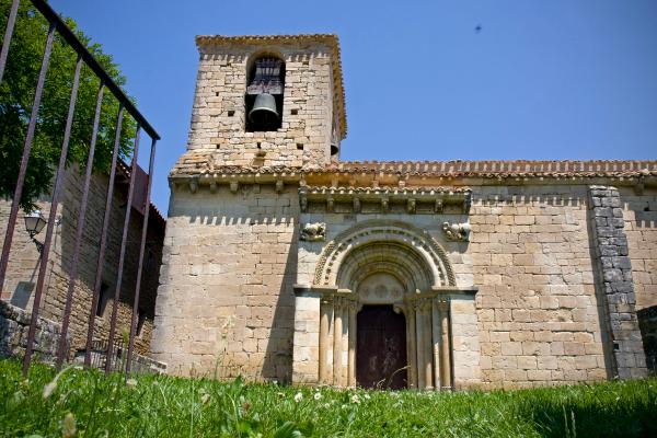 Iglesia de San Martín de Artaiz